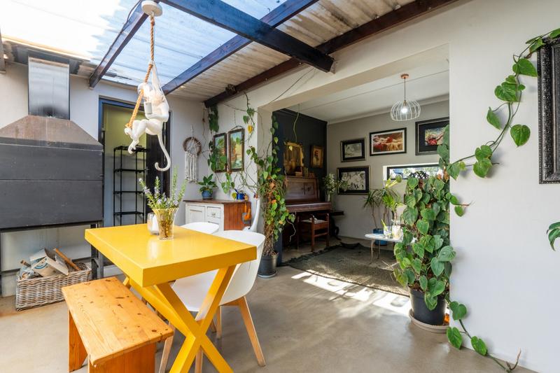 4 Bedroom Property for Sale in Linkside Western Cape